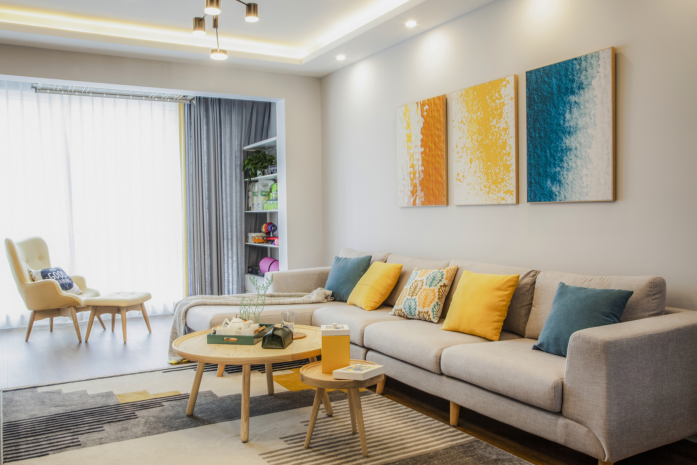 家里裝修，墻布，乳膠漆，藝術(shù)漆用哪個(gè)好？